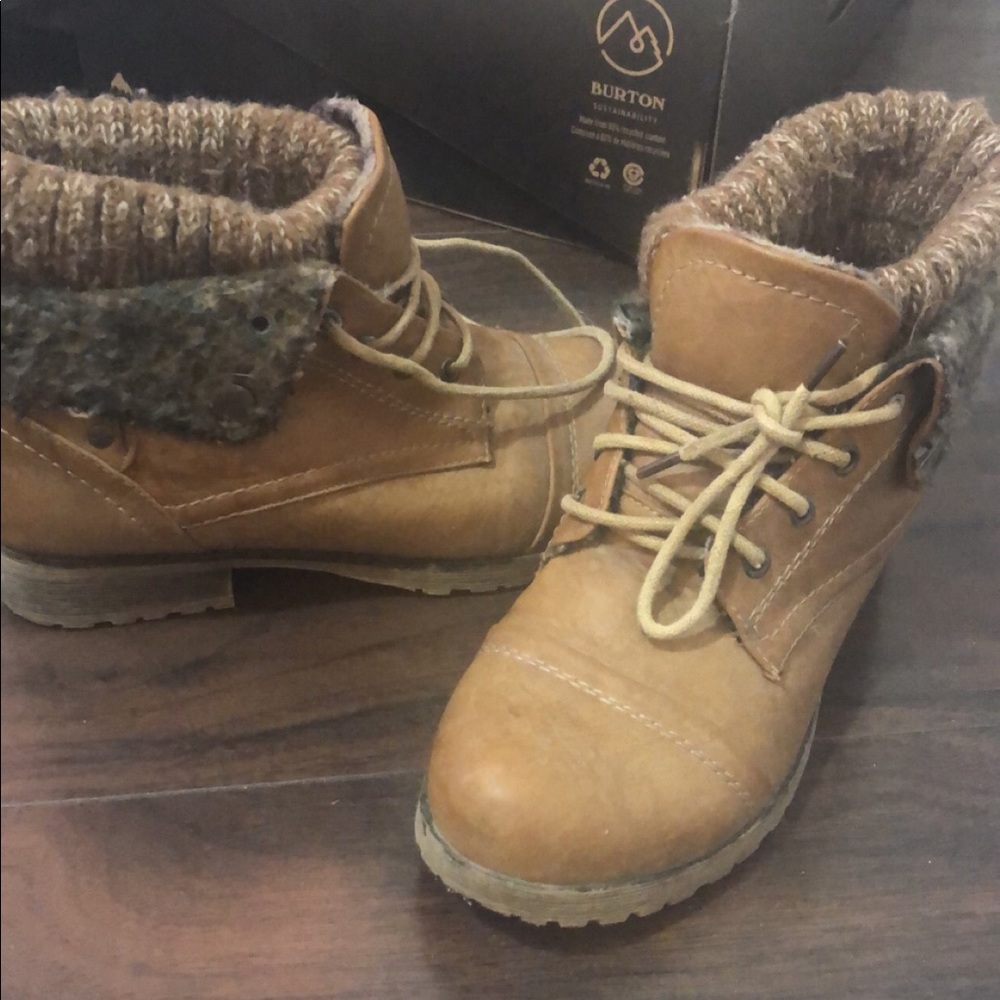 Fall boots